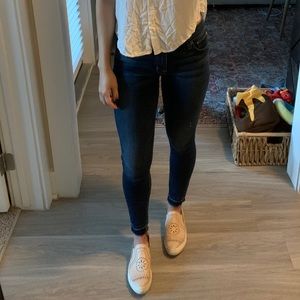 dark wash Hudson jeans size 25